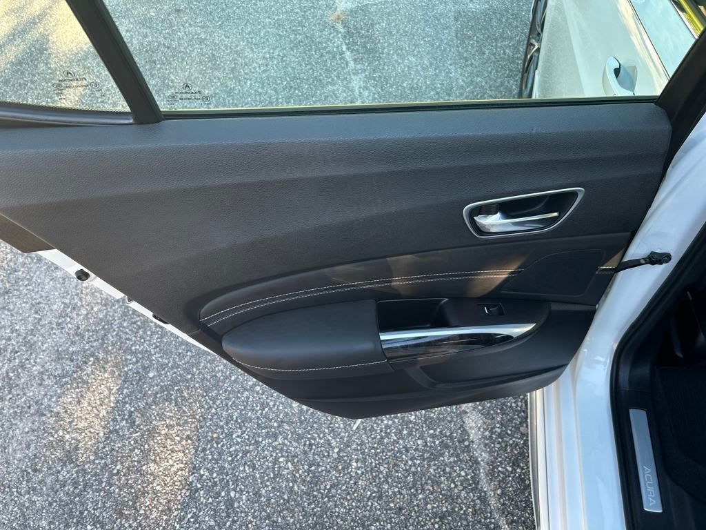 2018 Acura TLX 3.5L Technology photo 17