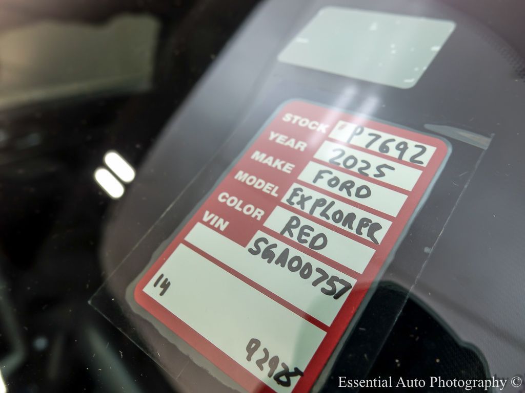 2025 FORD EXPLORER - Image 29
