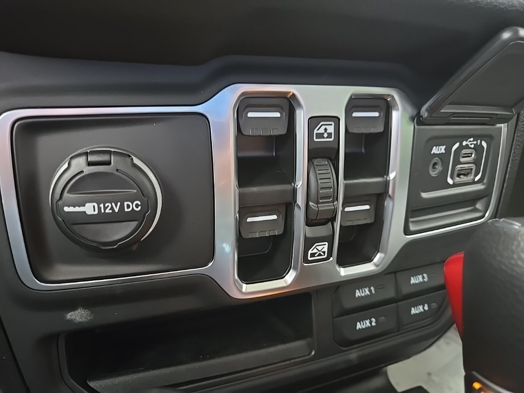 2025 Jeep Wrangler Sport S photo 55