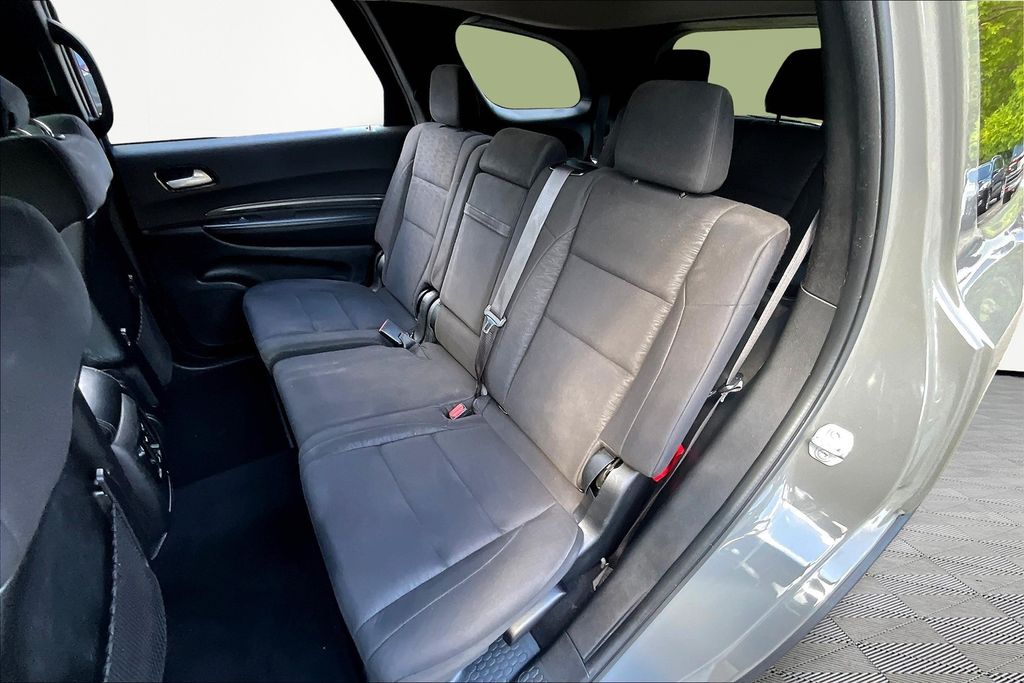 2021 Dodge Durango SXT photo 12