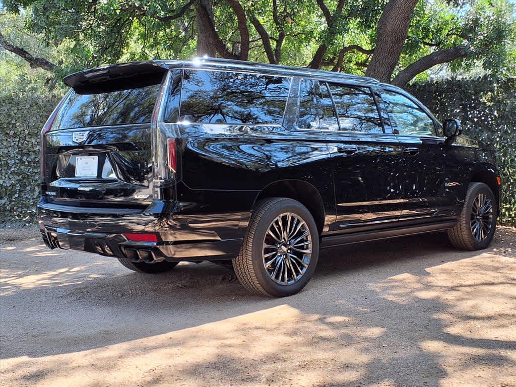 2024 Cadillac Escalade ESV V-Series photo 6