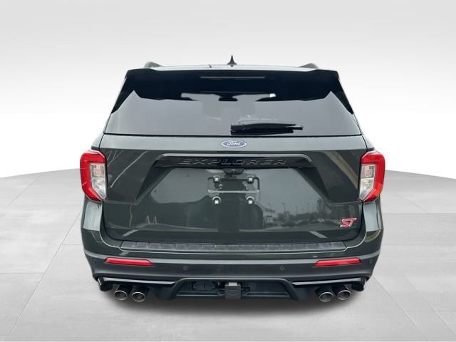2023 Ford Explorer ST photo 2