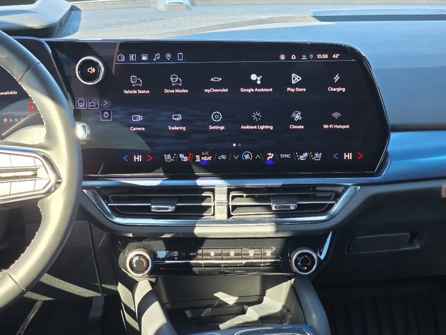 2026 Chevrolet Equinox EV 1LT photo 3