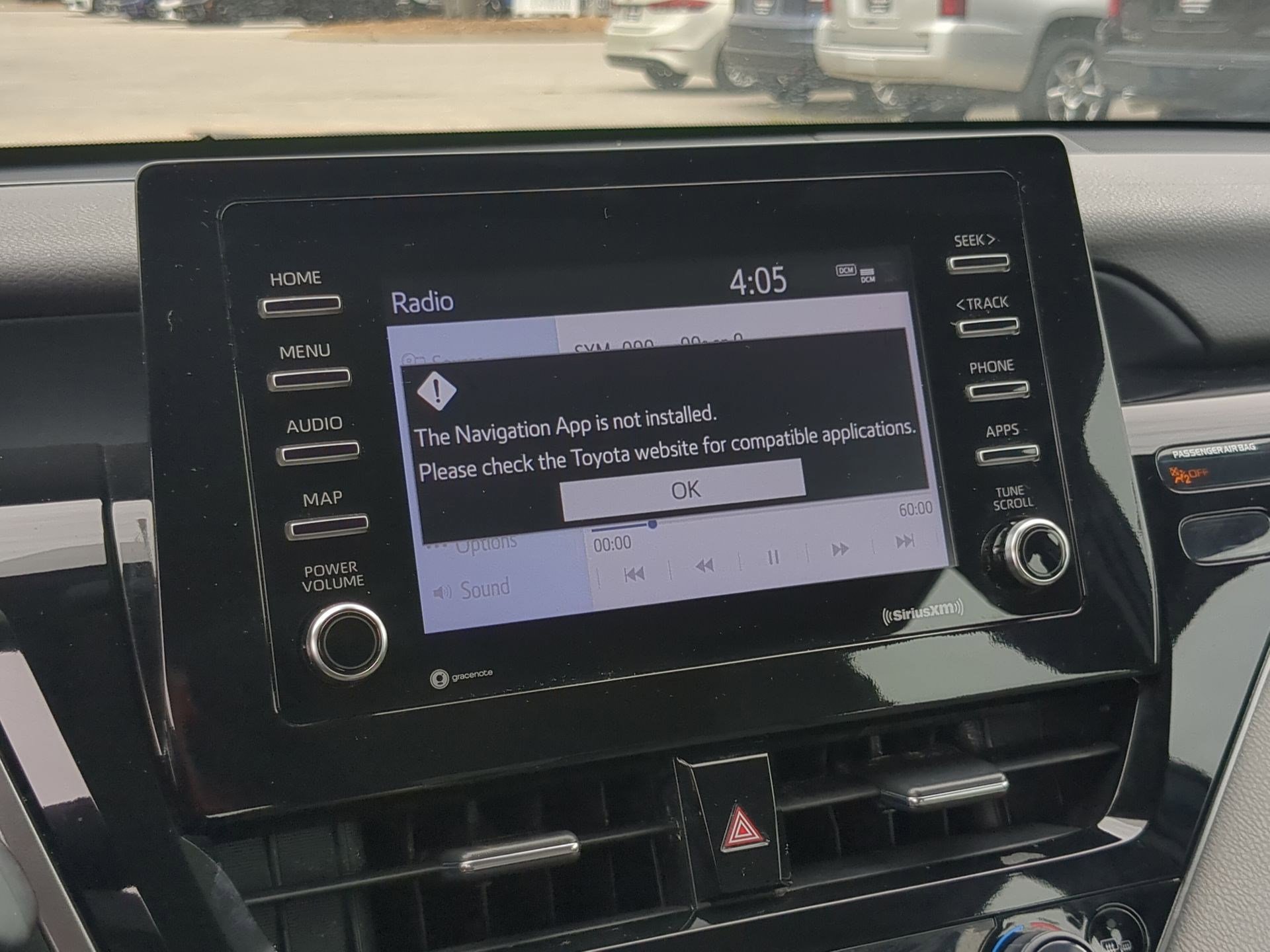 2023 Toyota Camry SE photo 17