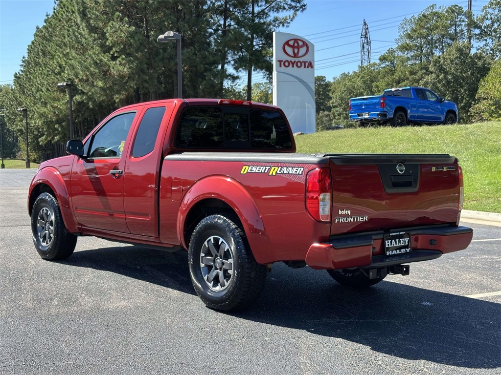 2016 Nissan Frontier Desert Runner King Cab photo 17