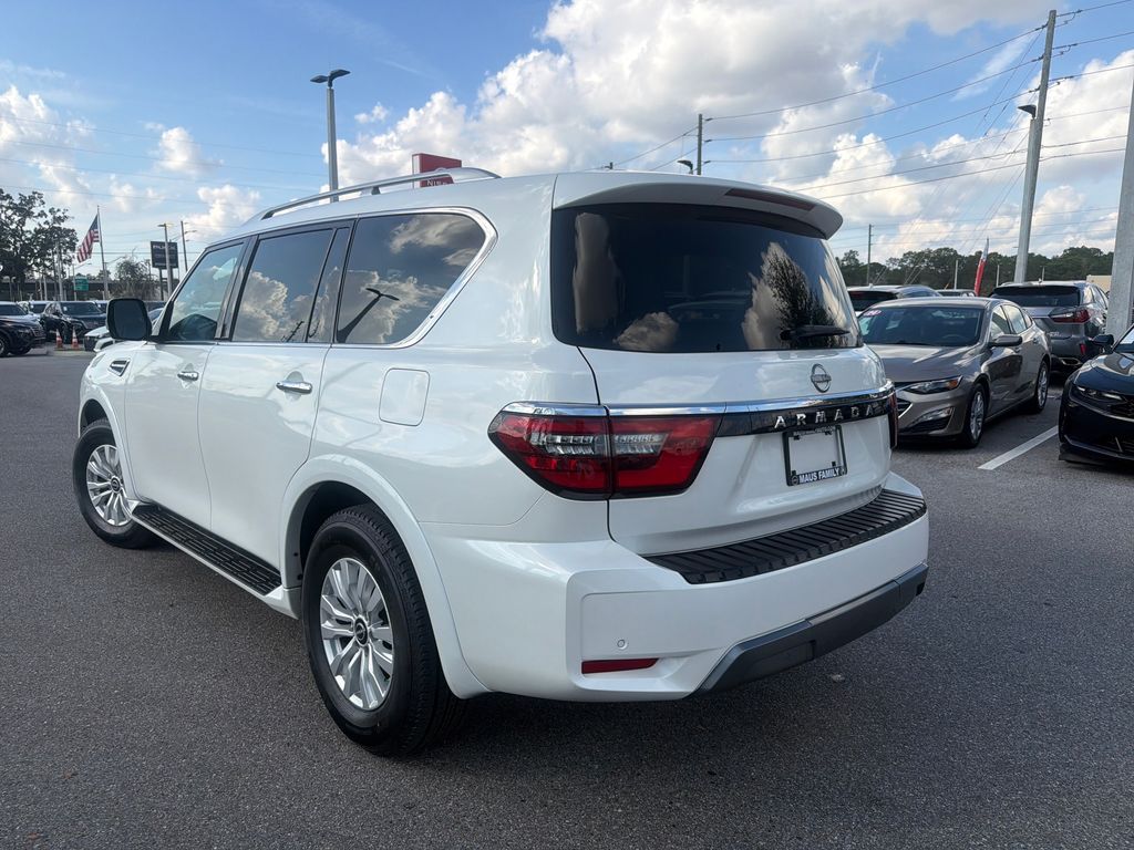 2024 Nissan Armada SV photo 3