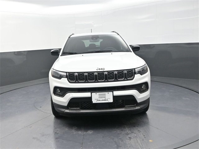 2026 Jeep Compass Latitude Altitude photo 2