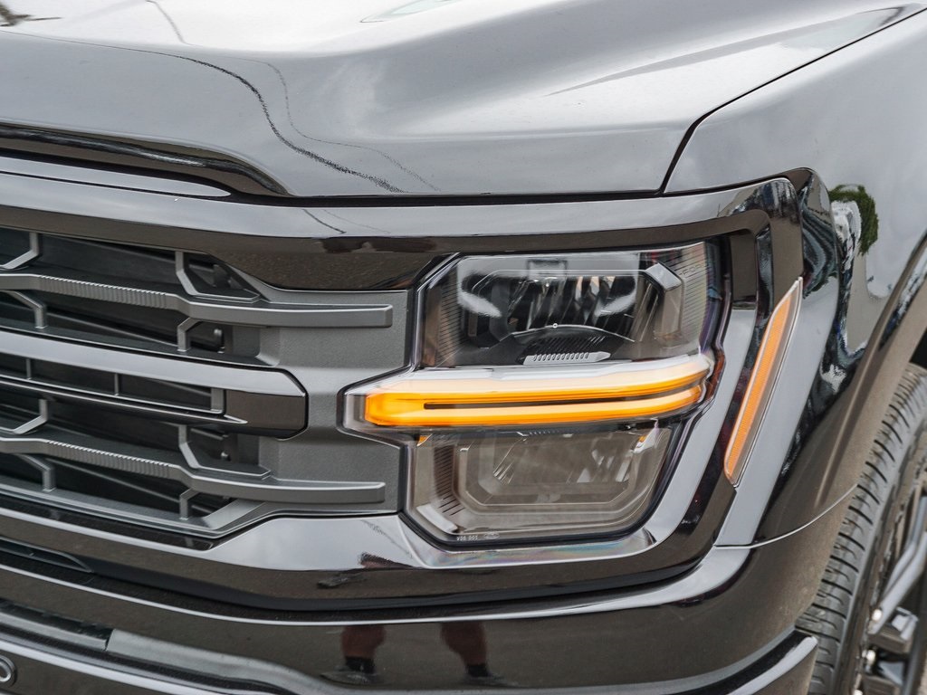 2025 Ford F-150 XLT photo 5