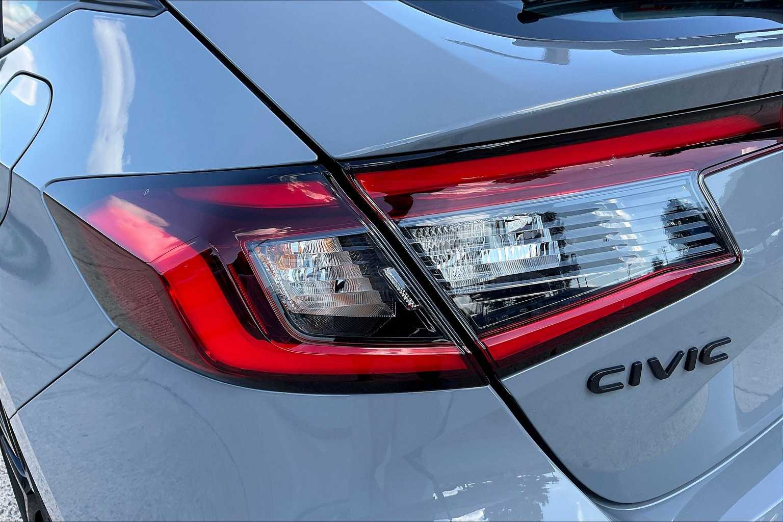2026 Honda Civic Hatchback Sport photo 12