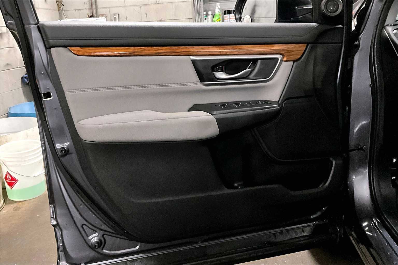 2020 Honda CR-V EX photo 17