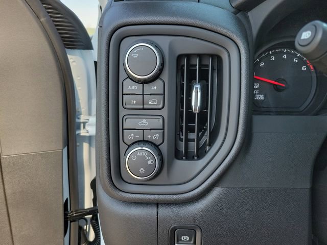 2025 Chevrolet Silverado 1500 photo 9