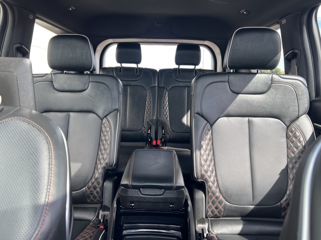 2023 Jeep Grand Cherokee L Summit photo 3