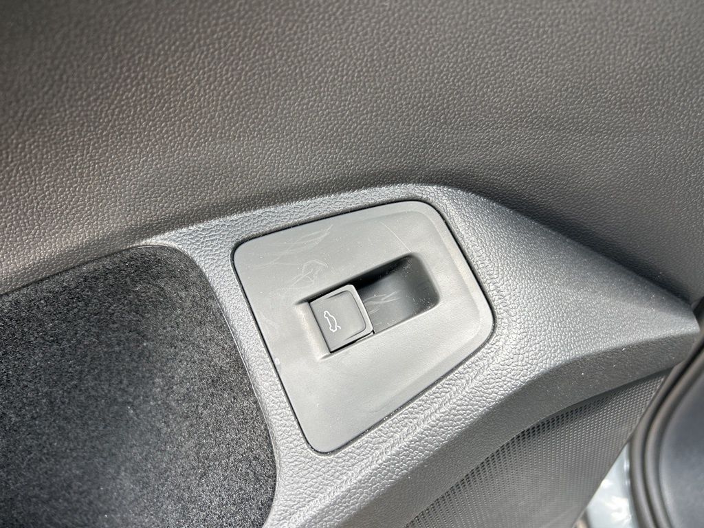 2024 Volkswagen Tiguan SE R-Line Black photo 15