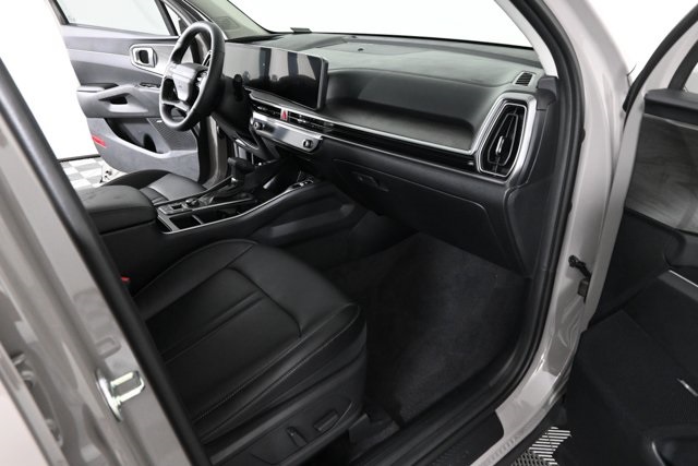 2026 Kia Sorento X-Line EX photo 7