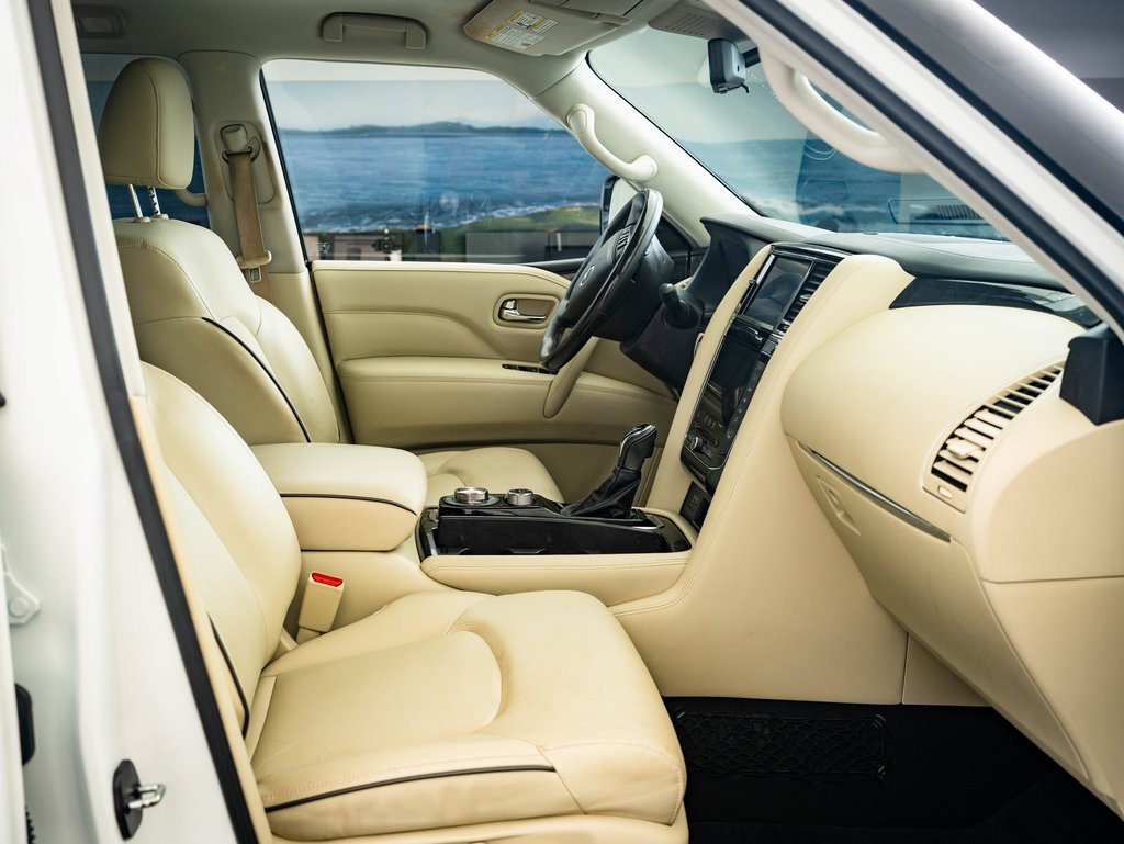 2021 Infiniti QX80 Luxe photo 23
