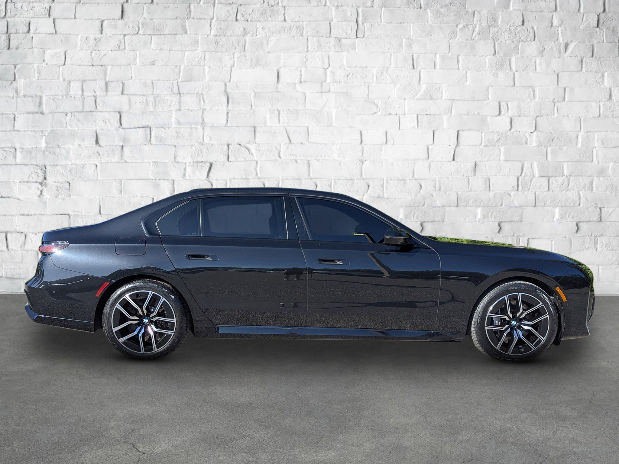 2023 Bmw 760i photo 4