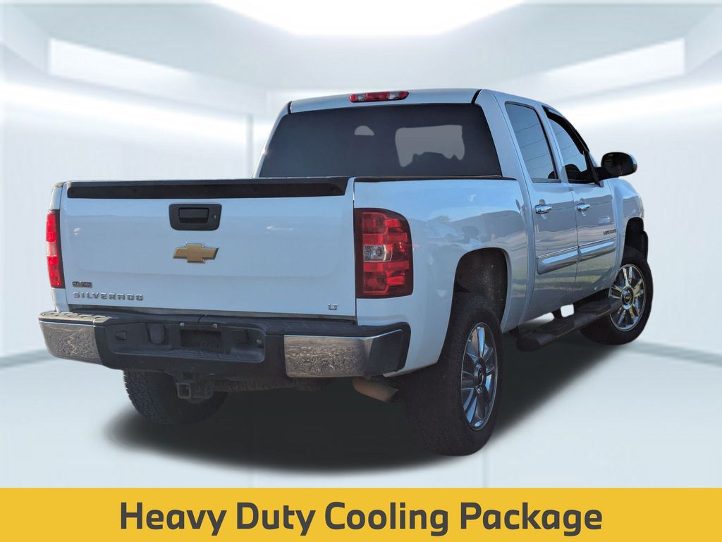 2012 Chevrolet Silverado 1500 LT photo 4