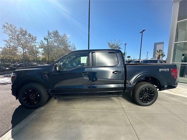 2025 Ford F-150 Lariat photo 4