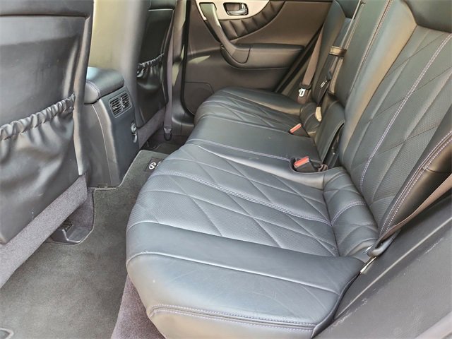 2015 Infiniti QX70 photo 24