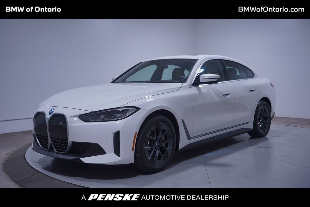 2023 BMW i4 40's photo