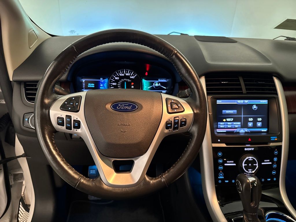 2013 Ford Edge Limited photo 5