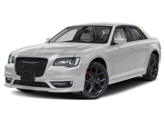 2023 Chrysler 300 Touring L's photo