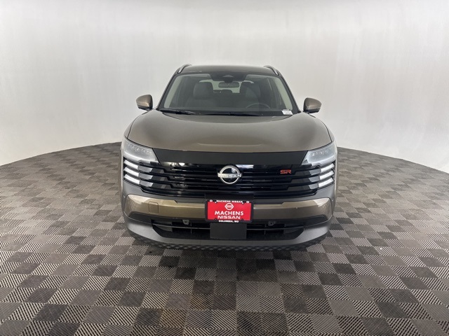 2025 Nissan Kicks SR photo 2