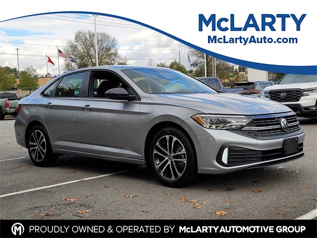 2023 Volkswagen Jetta Sport's photo