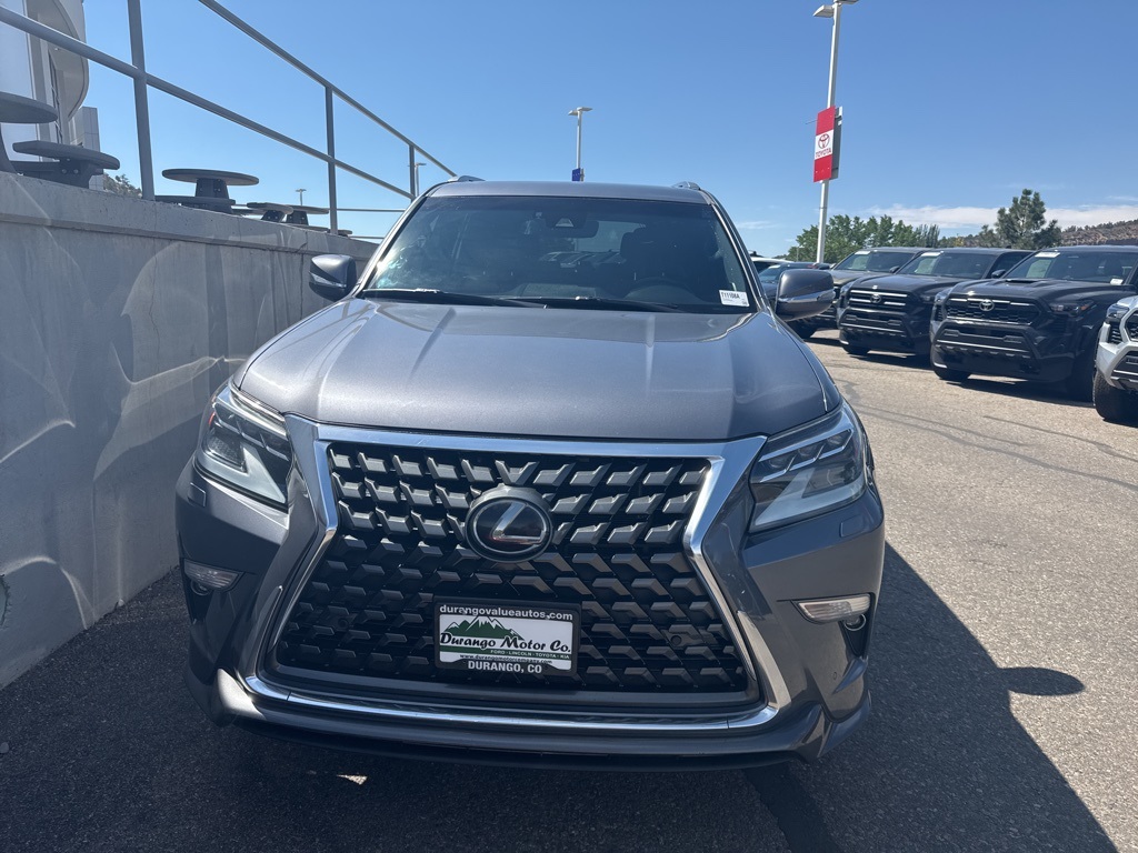 2021 Lexus GX 460 photo 2