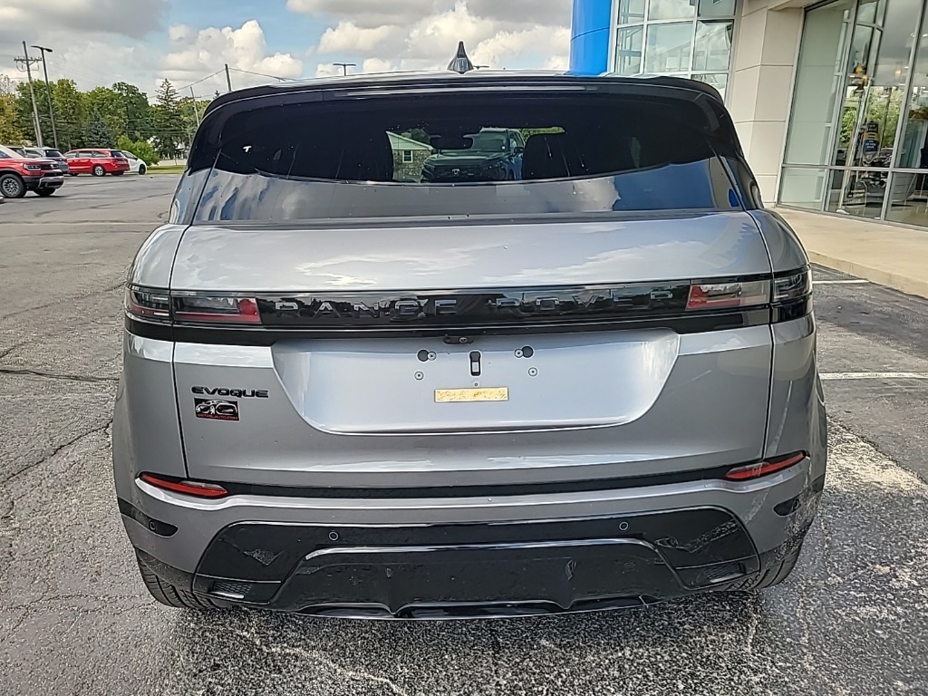 2024 Land Rover Range Rover Evoque photo 4