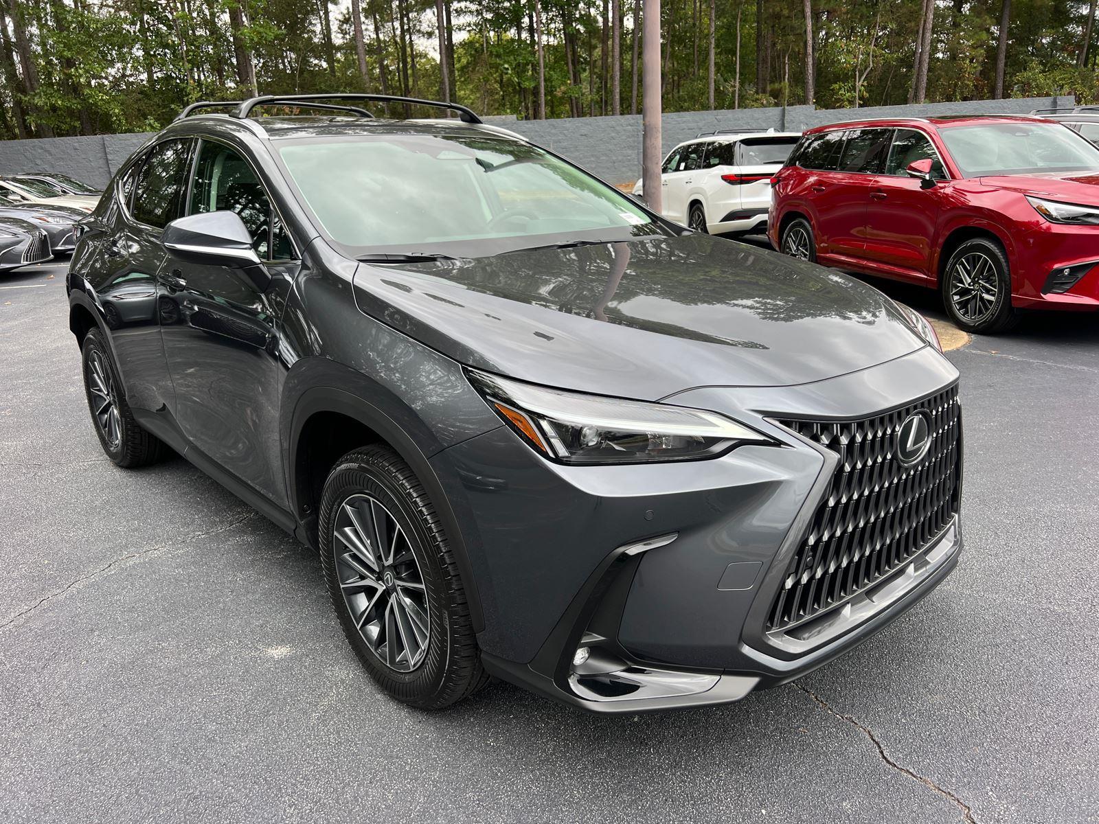 2026 Lexus NX 350 Premium photo 4