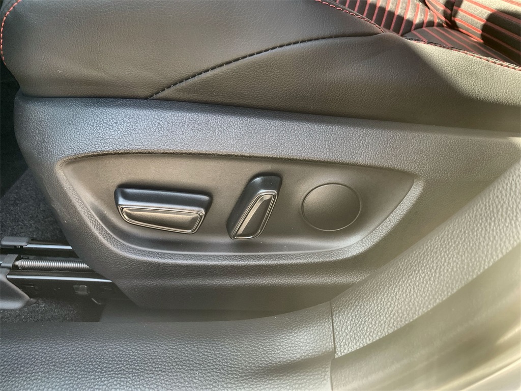 2025 Toyota Corolla XSE photo 14