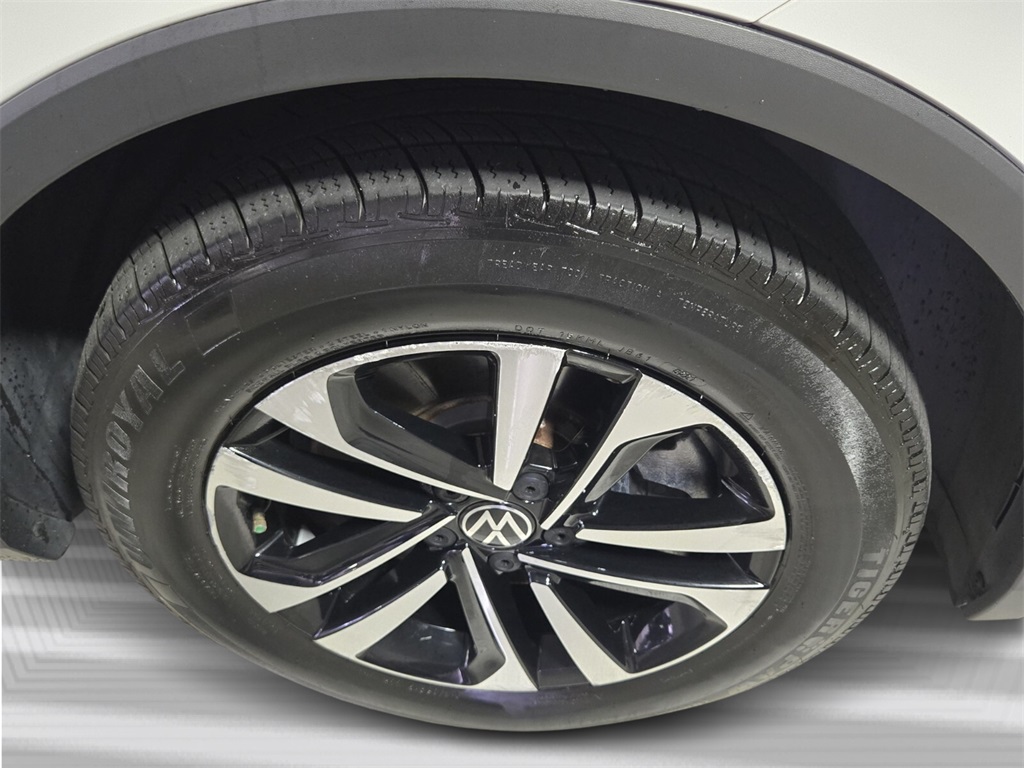 2023 Volkswagen Tiguan S photo 7
