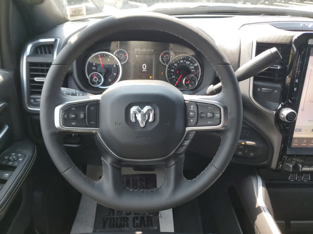 2025 Ram 2500 Big Horn photo 18