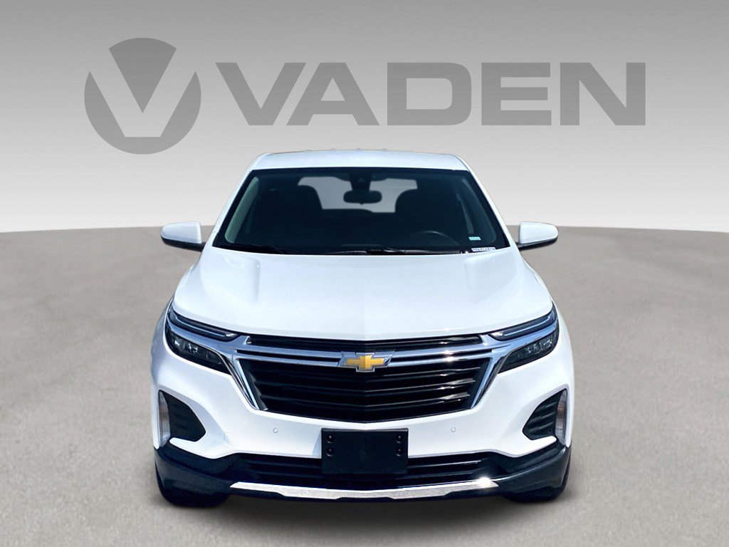 2024 Chevrolet Equinox LT photo 2
