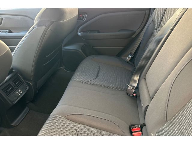 2025 Subaru Forester Premium photo 12