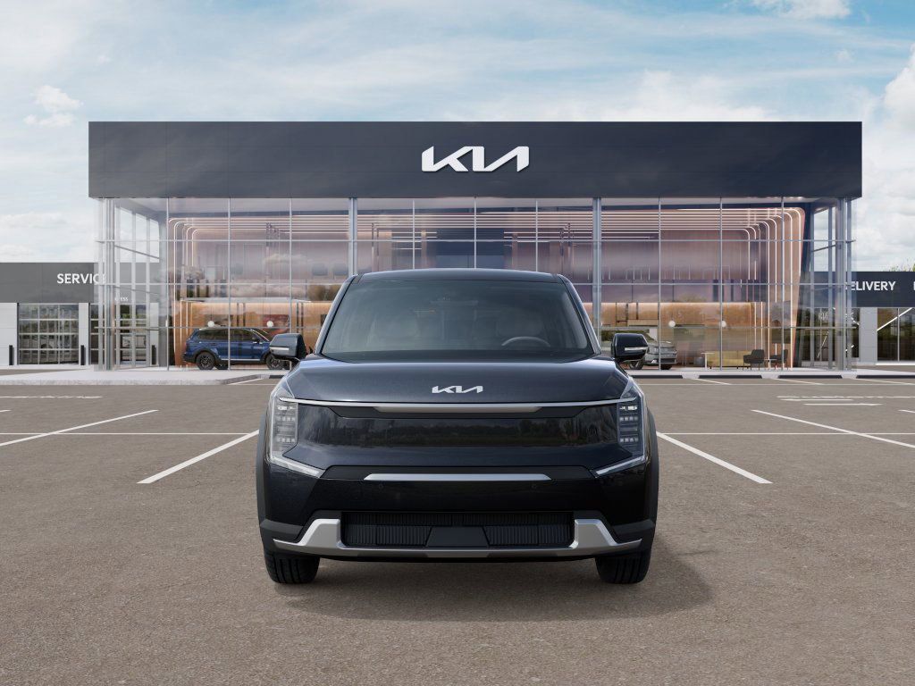 2026 Kia EV9 Light Long Range photo 2