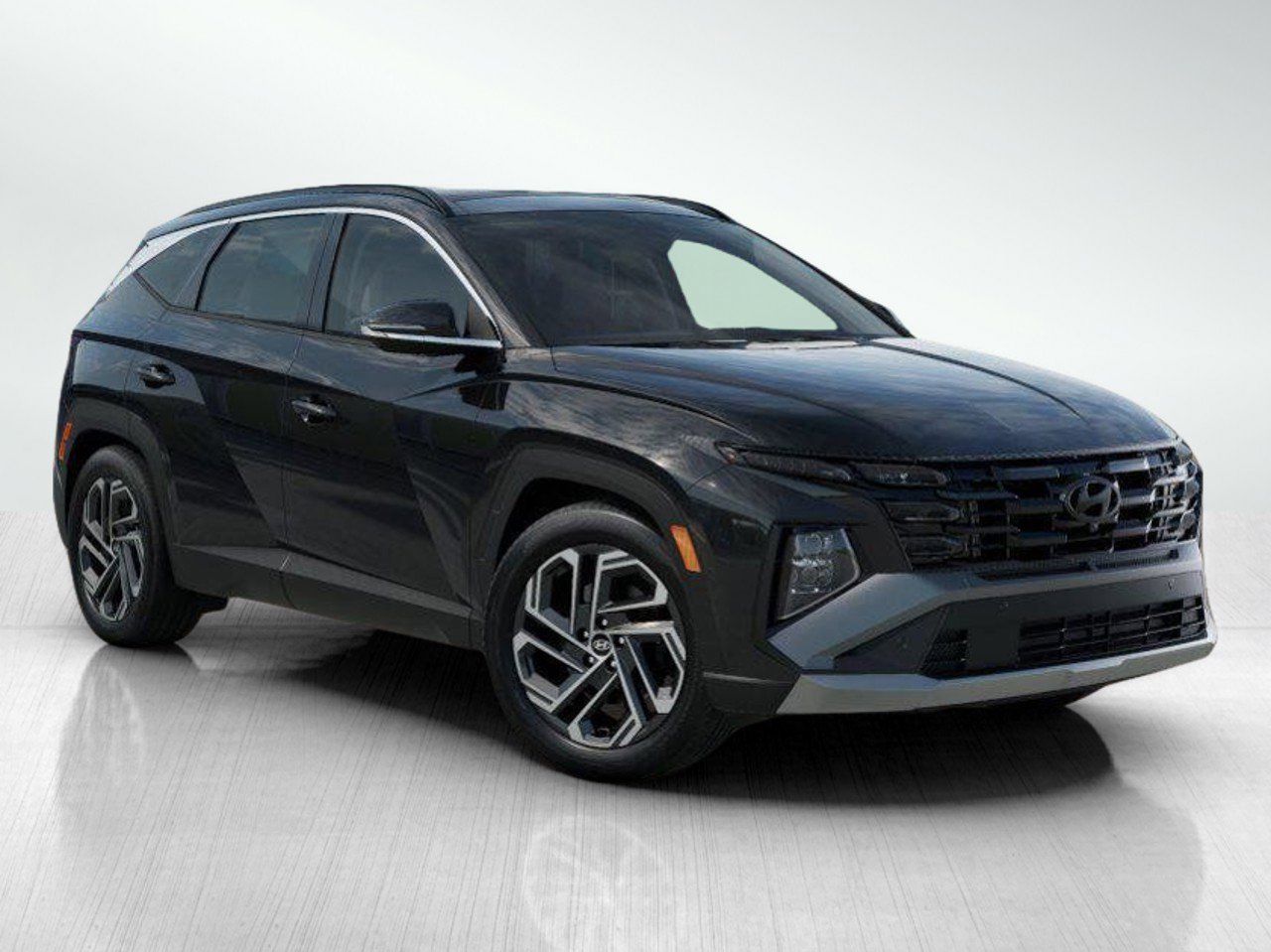 2026 Hyundai Tucson Hybrid Limited photo 2