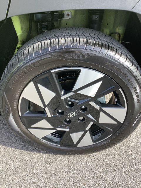 2024 Hyundai Kona SEL photo 30
