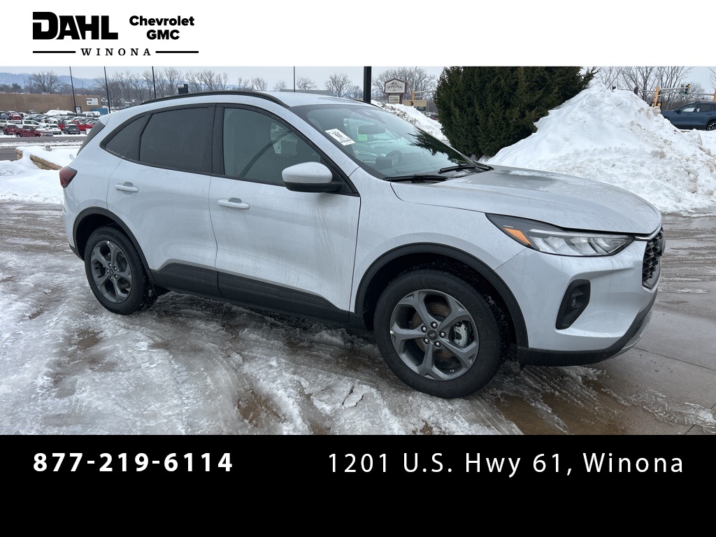 2025 Ford Escape ST-Line Select's photo