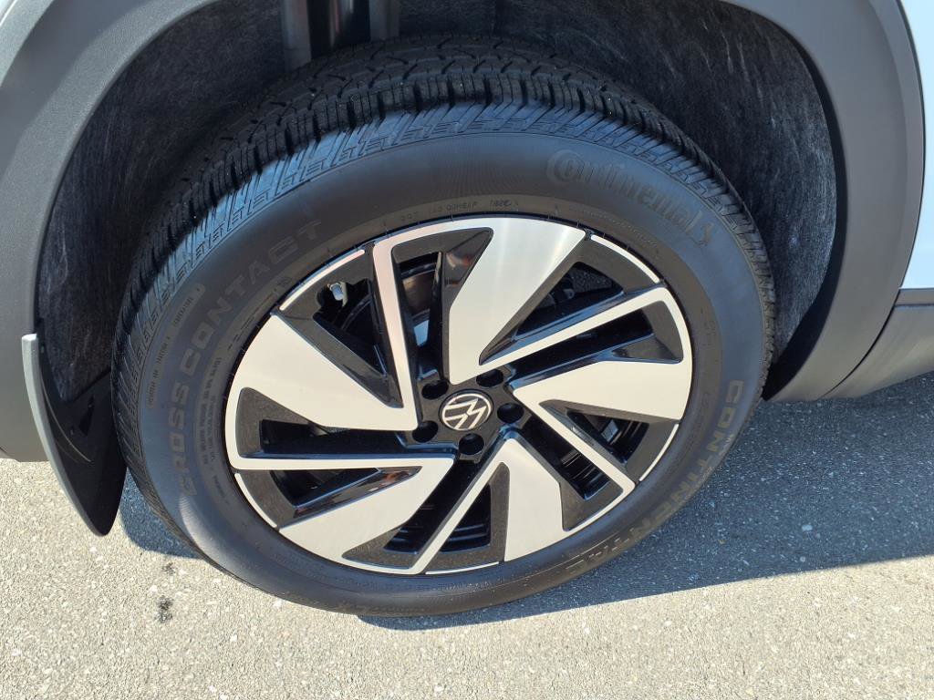 2025 Volkswagen Atlas SE Technology photo 20