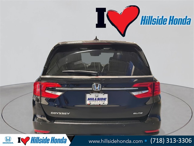 2024 Honda Odyssey Elite photo 4