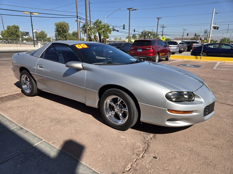 2000 Chevrolet Camaro Sport photo 4