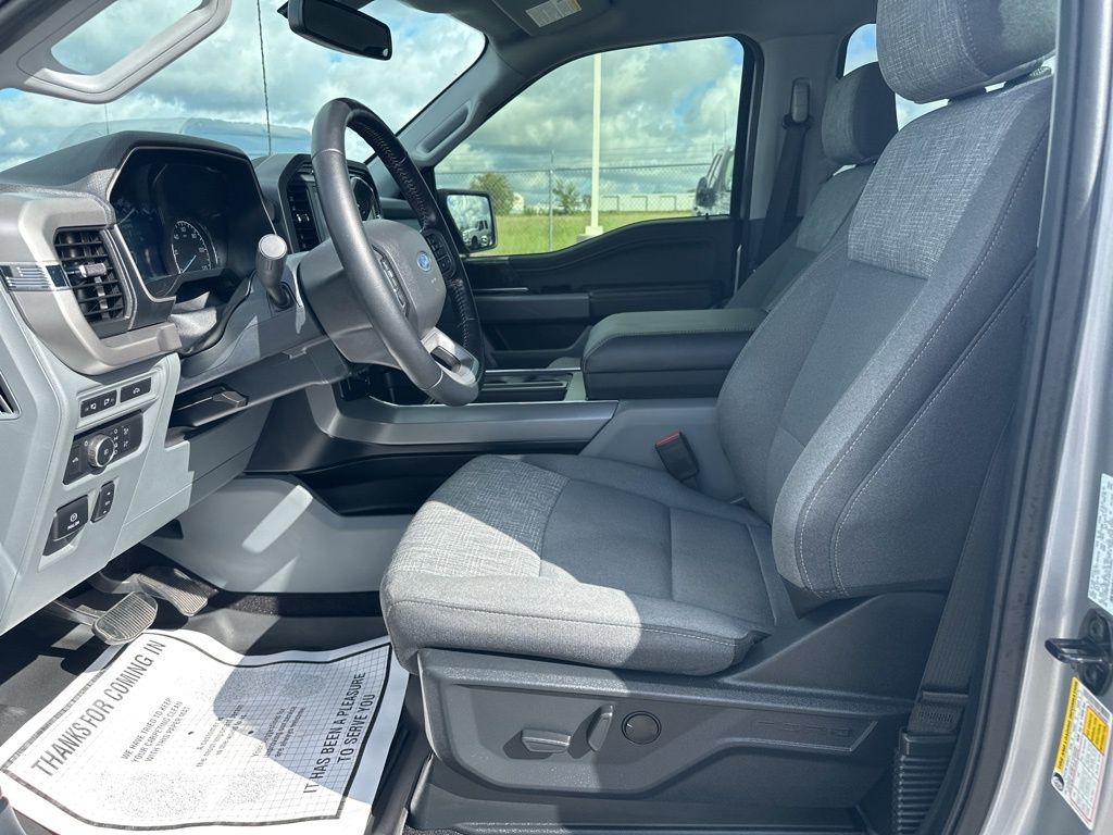 2022 Ford F-150 XLT photo 11