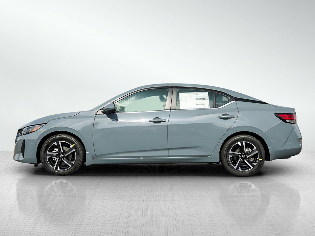 2025 Nissan Sentra SV photo 3