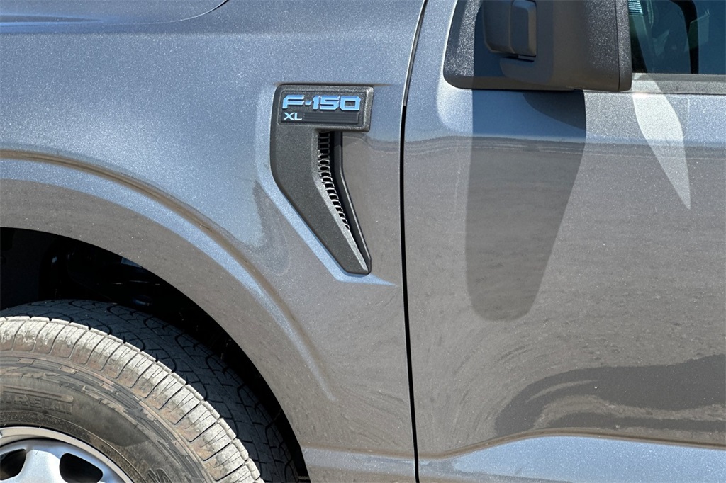 2025 Ford F-150 XL photo 23