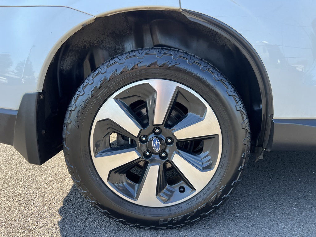 2018 Subaru Forester 2.5i Limited photo 6