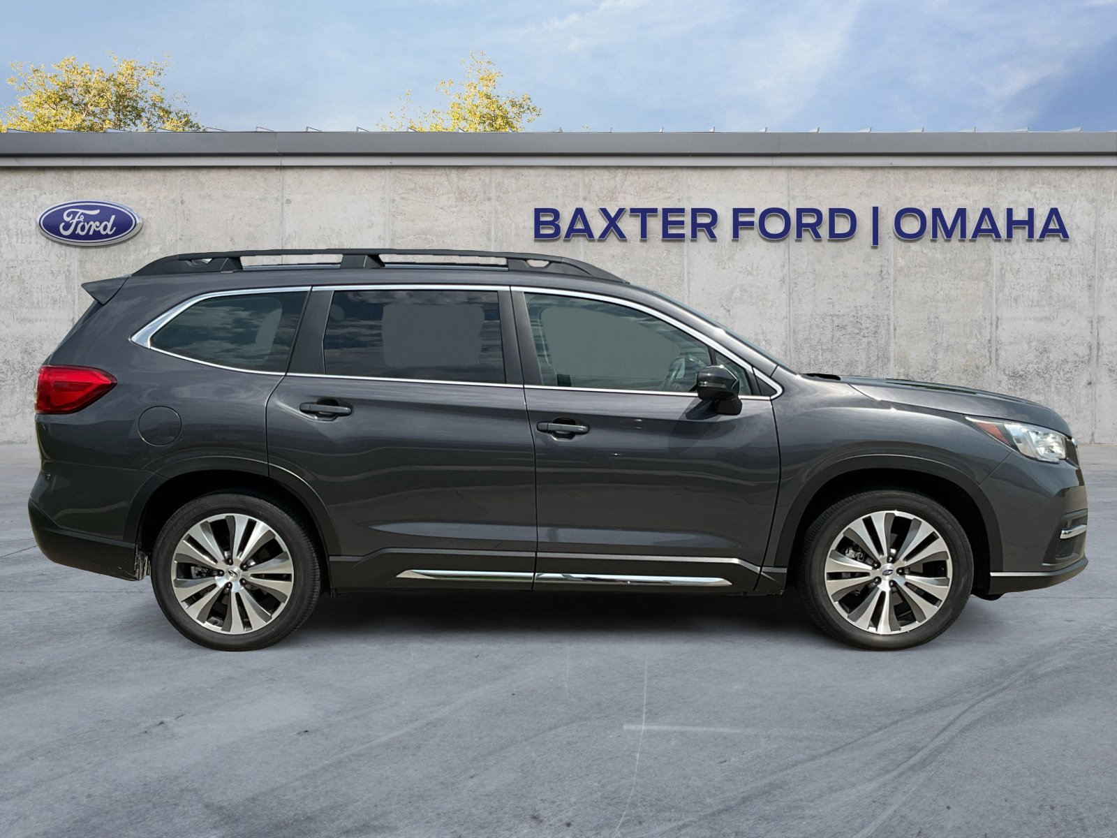 2022 Subaru Ascent Limited photo 8