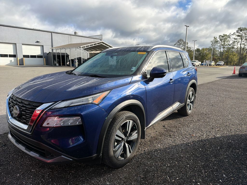 2022 Nissan Rogue SL