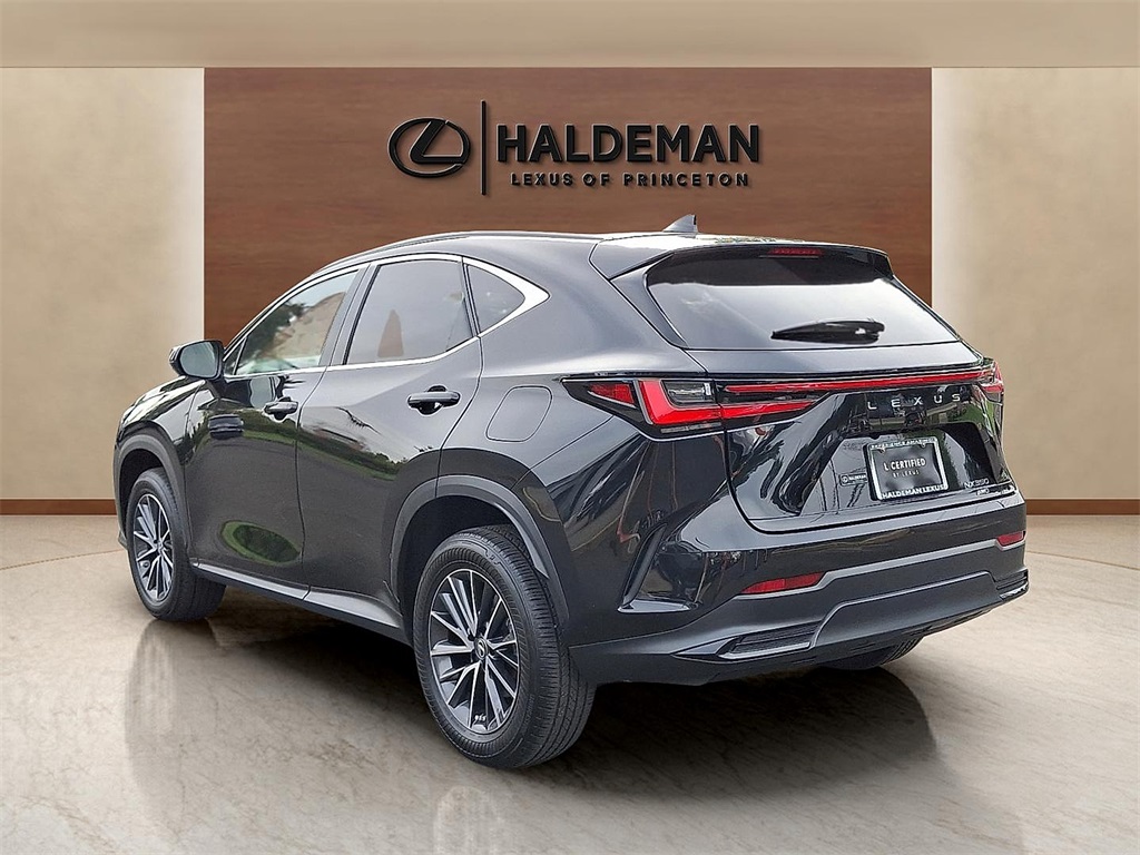 2022 Lexus NX 350 photo 4